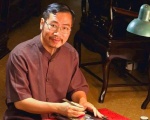Nghệ nhân Nhân dân Nguyễn Đình Vinh - Người “giữ lửa” và đưa khảm trai Việt Nam vươn xa